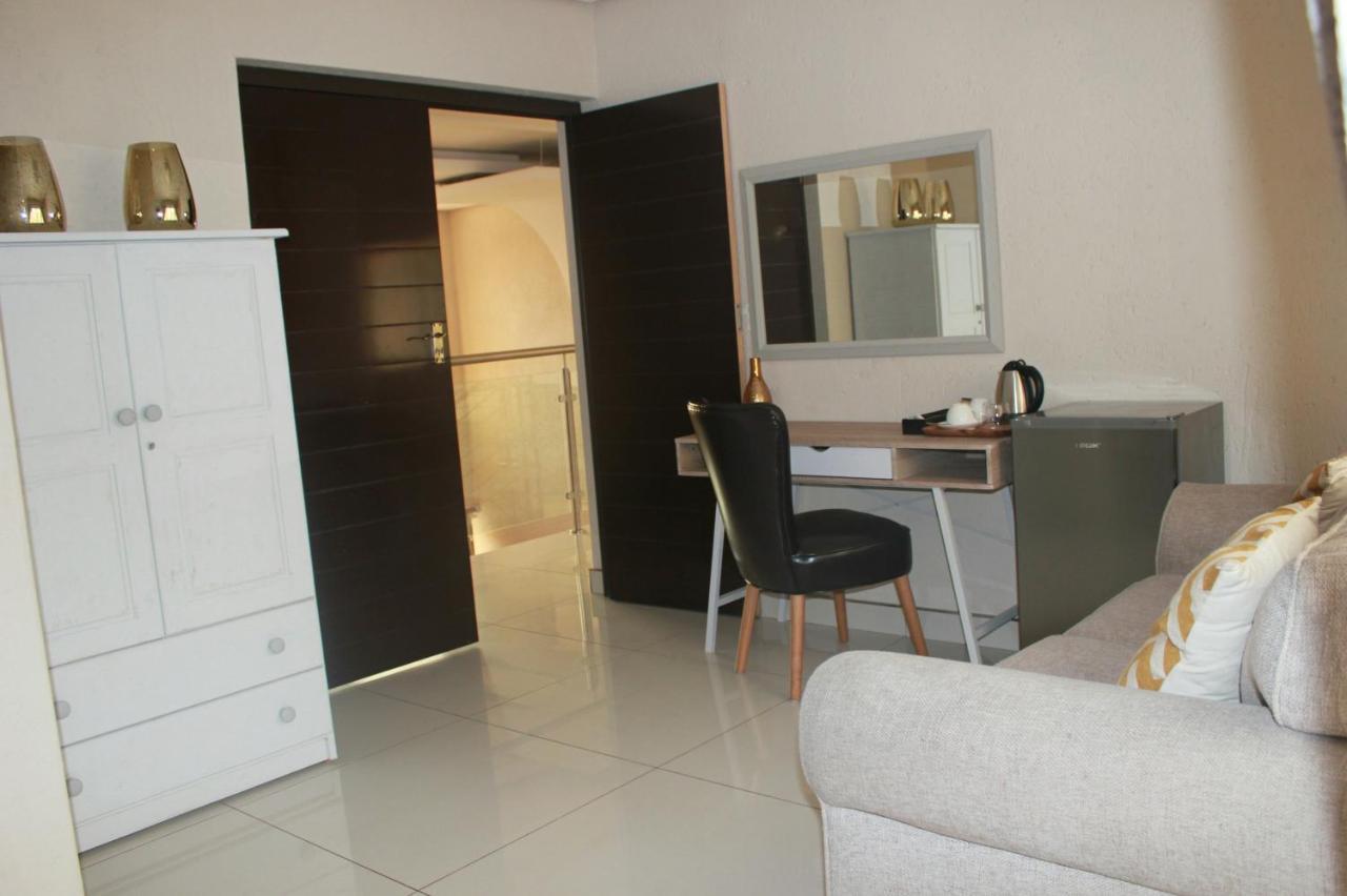 Hwh Guesthouse Middelburg มิดเดิลเบิร์ก ภายนอก รูปภาพ
